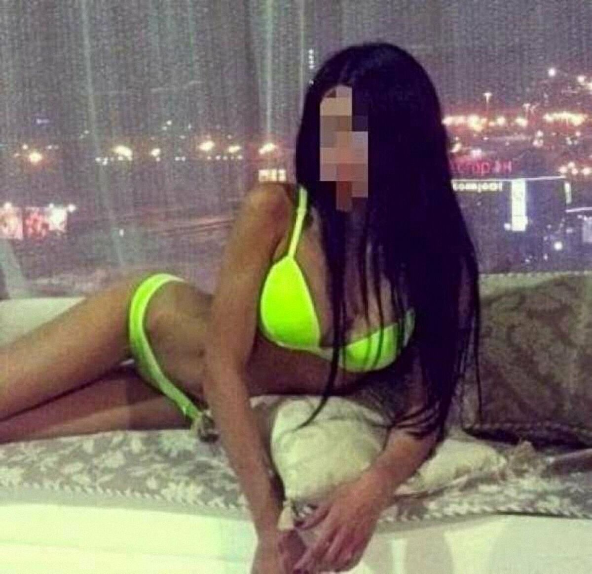 Проститутка Яна 22 лет сделает качественно расслабляющий массаж и пригласит к себе в Нижегородский